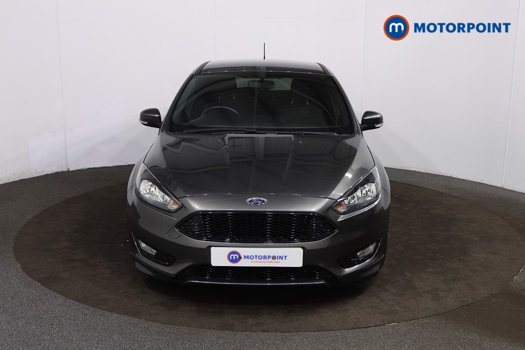 Used Ford Focus 2018 for sale - 76638304: Photo 2