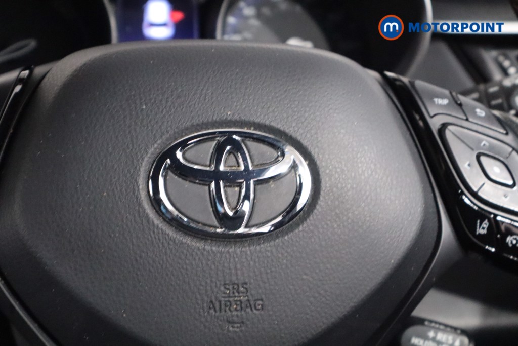 Used Toyota C-HR 2023 for sale - 76463963: Photo 25