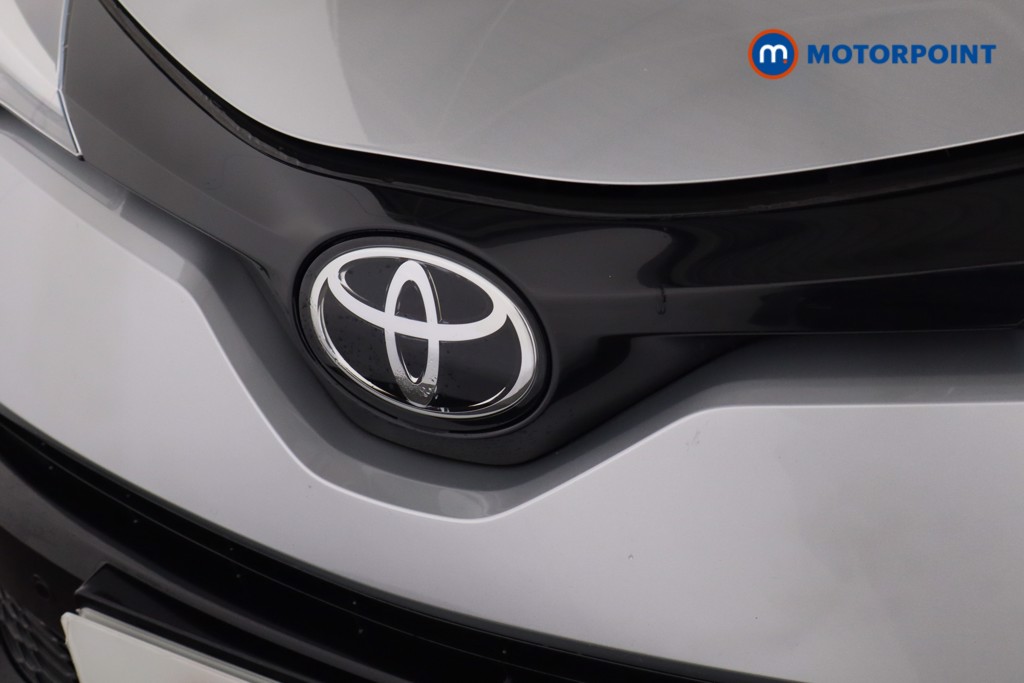 Used Toyota C-HR 2023 for sale - 76463963: Photo 39