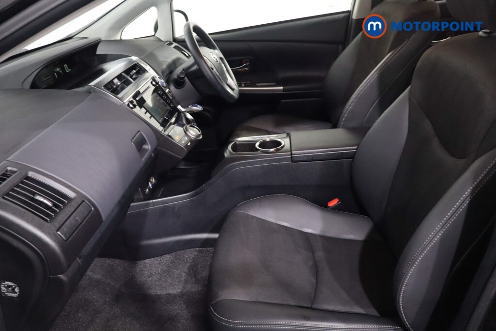 Used Toyota Prius+ 2019 for sale - 77688588: Photo 12