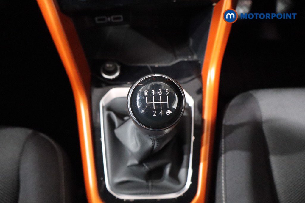 Used Volkswagen T-Roc 2018 for sale - 77234215: Photo 24