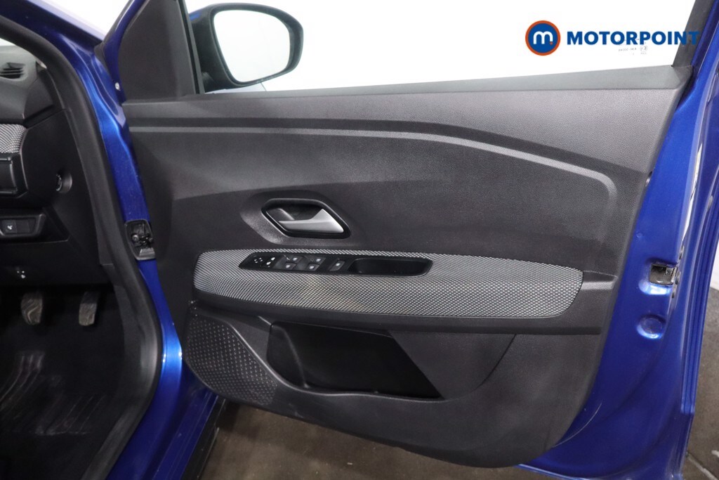 Used Dacia Sandero Stepway 2023 for sale - 77973012: Photo 31