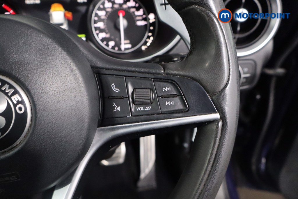 Used Alfa Romeo Stelvio 2018 for sale - 77500584: Photo 16