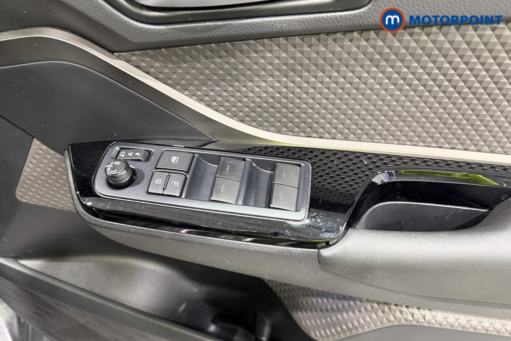 Used Toyota C-HR 2022 for sale - 78015488: Photo 29