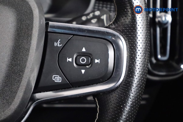 Used Volvo XC40 2021 for sale - 76303414: Photo 16