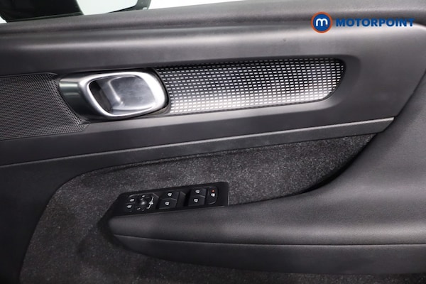 Used Volvo XC40 2021 for sale - 76303414: Photo 28