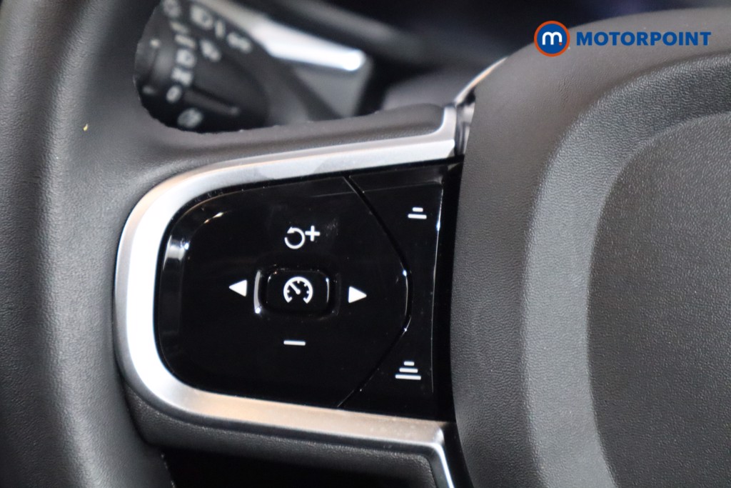 Used Volvo XC60 2025 for sale - 76719683: Photo 11