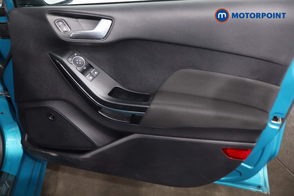 Used Ford Fiesta 2018 for sale - 77662982: Photo 33