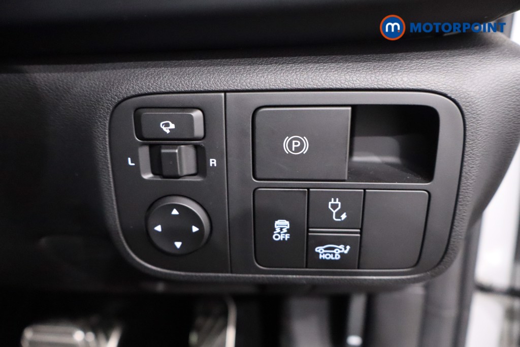 Used Hyundai IONIQ 6 2025 for sale - 77997959: Photo 27