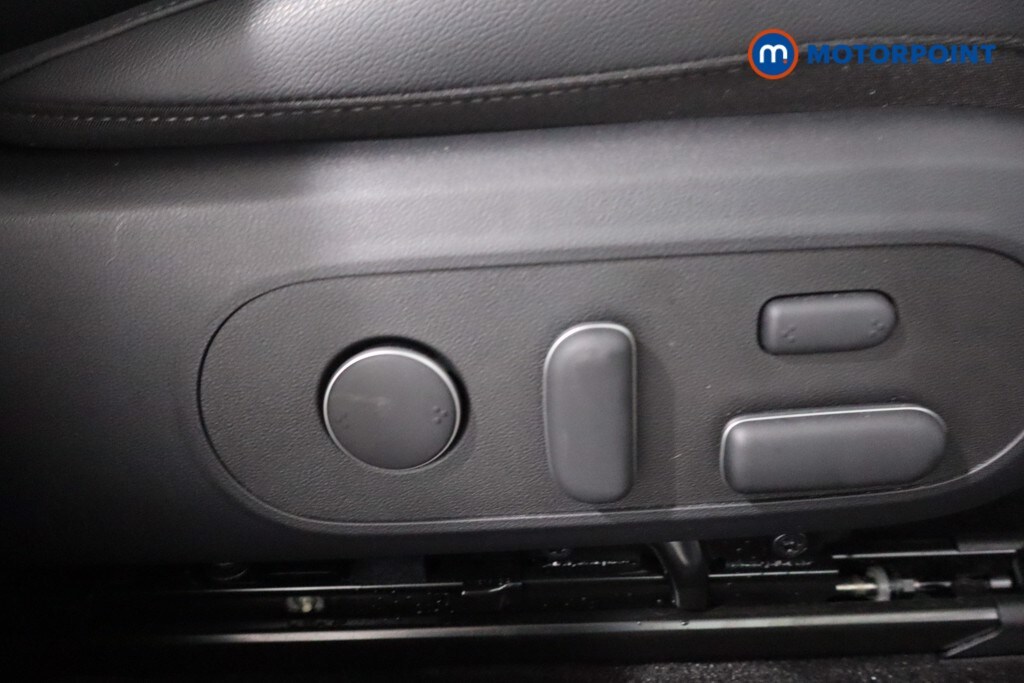 Used Hyundai IONIQ 6 2025 for sale - 77997959: Photo 35