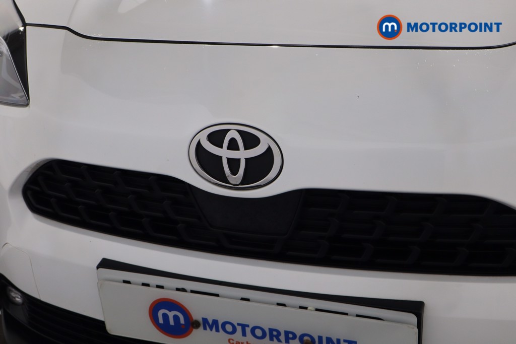Used Toyota Yaris Cross 2024 for sale - 76402857: Photo 37