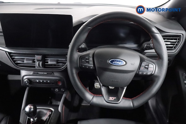 Used Ford Focus 2023 for sale - 76303149: Photo 11