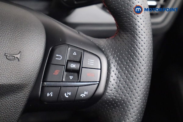 Used Ford Focus 2023 for sale - 76303149: Photo 16