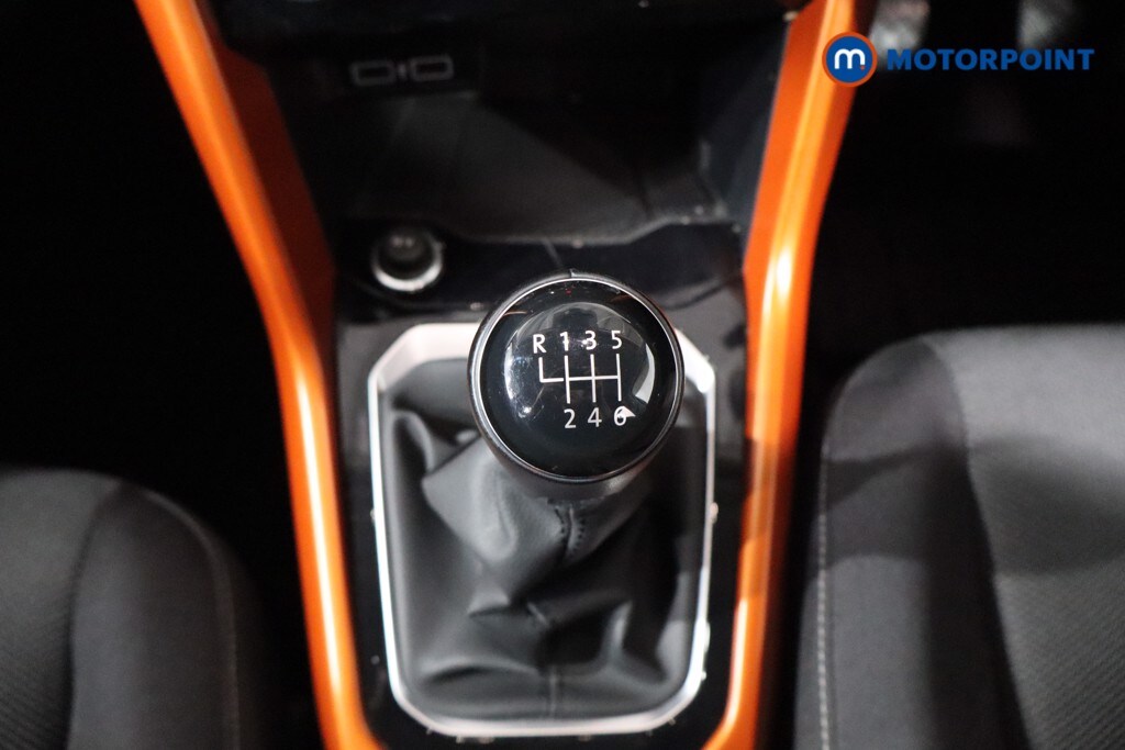 Used Volkswagen T-Roc 2018 for sale - 76219382: Photo 24