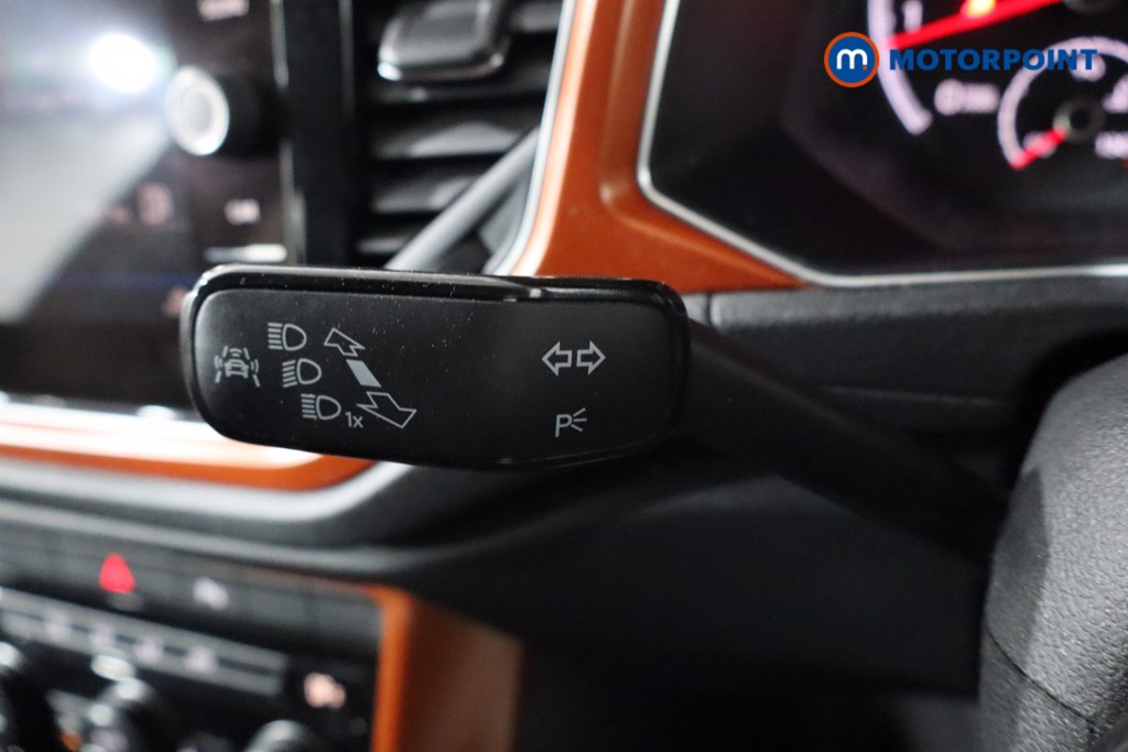 Used Volkswagen T-Roc 2018 for sale - 76219382: Photo 30