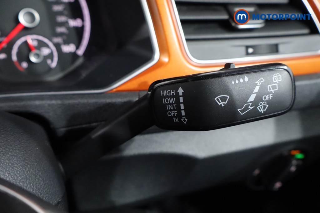 Used Volkswagen T-Roc 2018 for sale - 76219382: Photo 31