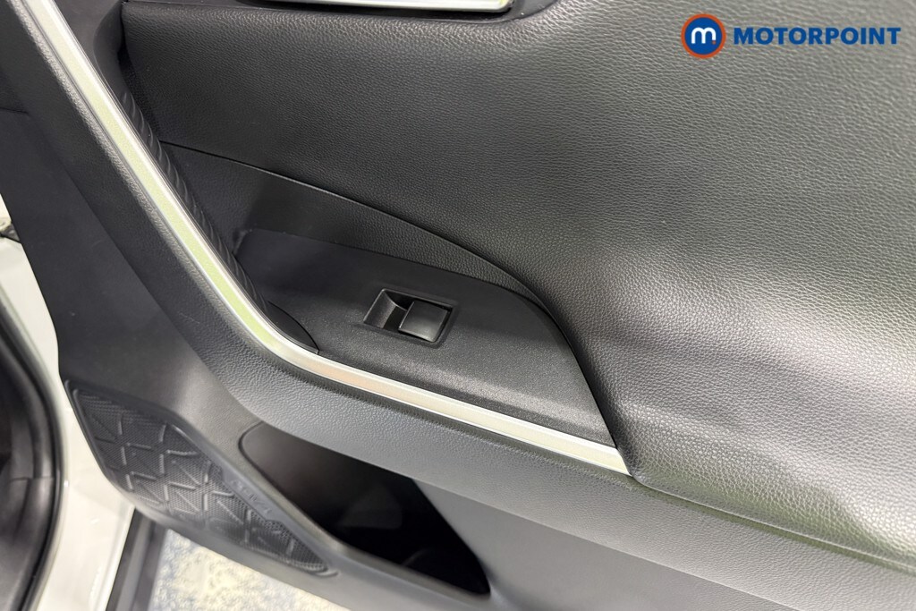 Used Toyota RAV4 2020 for sale - 77760201: Photo 32