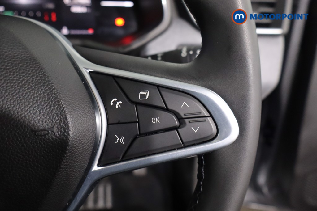 Used Renault Clio 2024 for sale - 77639779: Photo 16