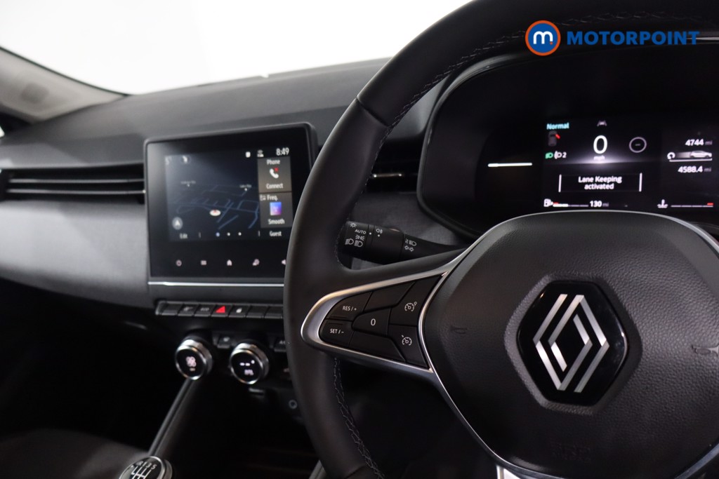 Used Renault Clio 2024 for sale - 77639779: Photo 26