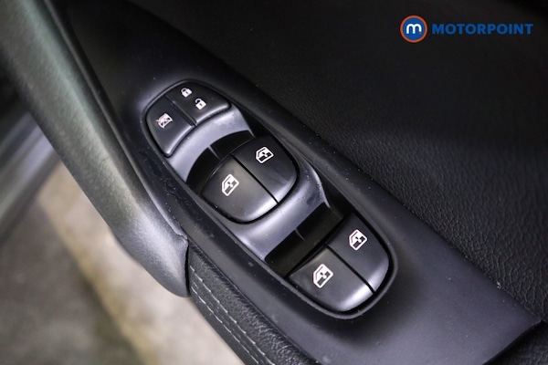 Used Nissan Qashqai 2019 for sale - 76080183: Photo 17