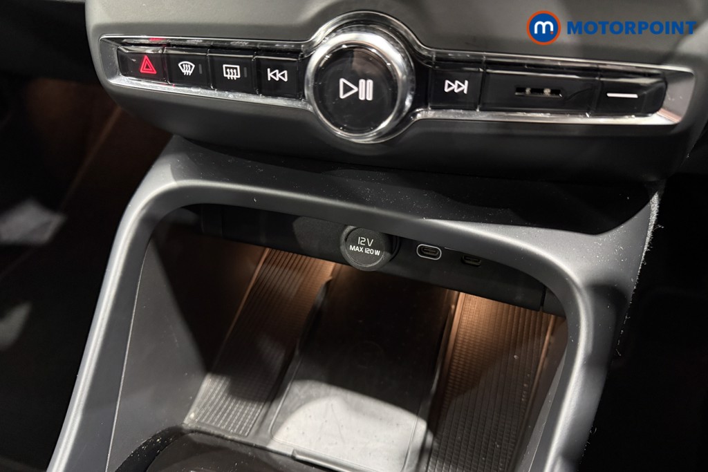 Used Volvo XC40 2024 for sale - 77206523: Photo 21