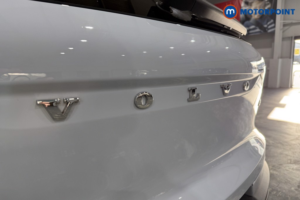 Used Volvo XC40 2024 for sale - 77206523: Photo 31