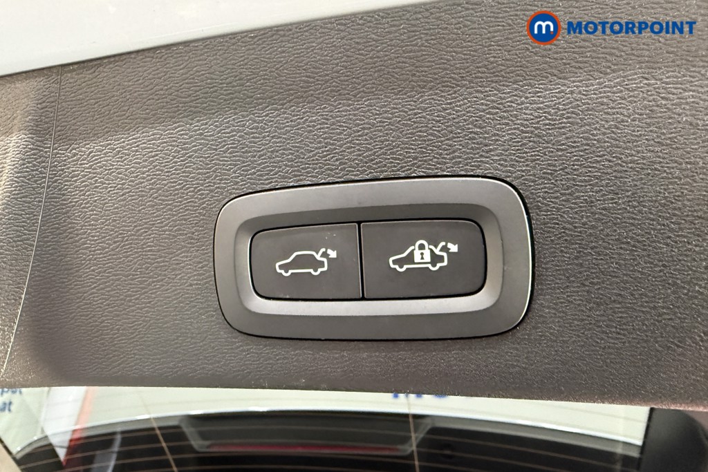 Used Volvo XC40 2024 for sale - 77206523: Photo 34