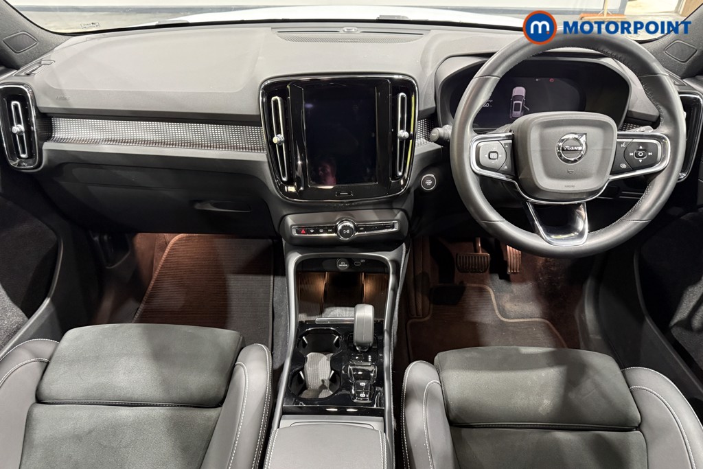 Used Volvo XC40 2024 for sale - 77206523: Photo 9