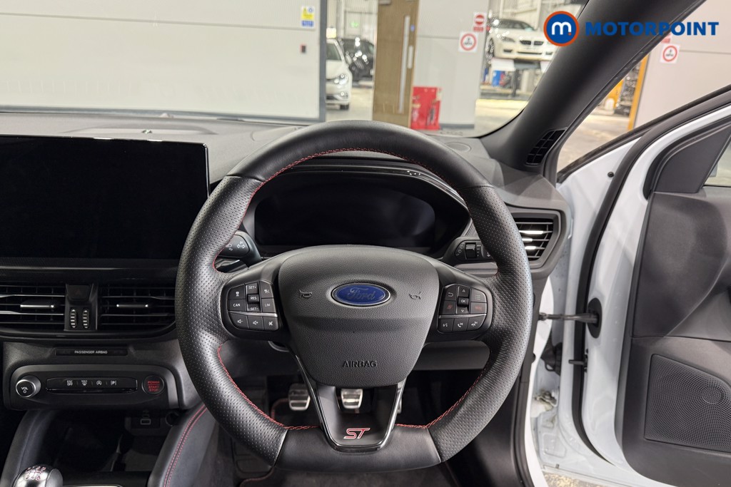 Used Ford Focus 2023 for sale - 77935282: Photo 10