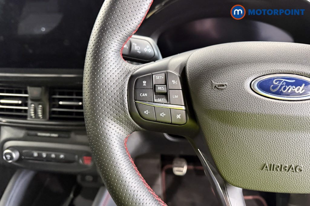 Used Ford Focus 2023 for sale - 77935282: Photo 13