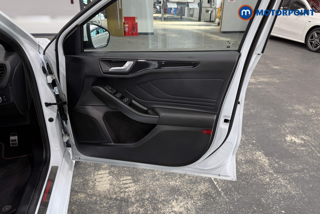 Used Ford Focus 2023 for sale - 77935282: Photo 27