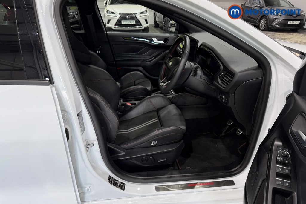 Used Ford Focus 2023 for sale - 77935282: Photo 9