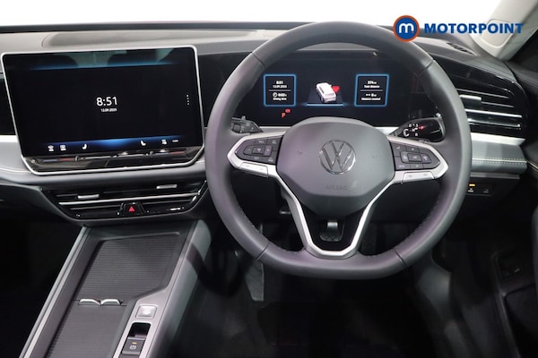Used Volkswagen Passat 2025 for sale - 76181751: Photo 11