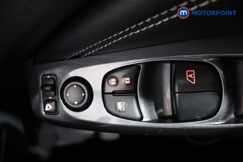 Used Nissan Juke for sale - 77245782: Photo 24