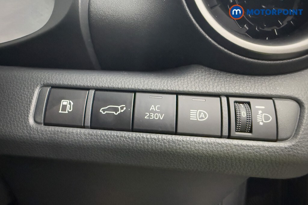 Used Toyota C-HR 2024 for sale - 77641578: Photo 25