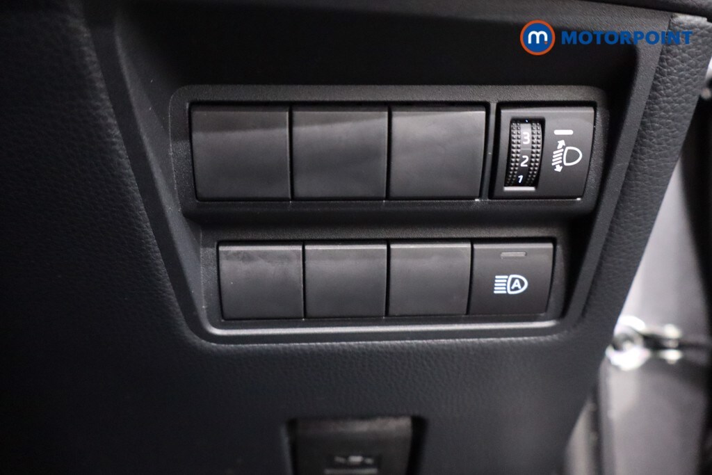 Used Toyota Yaris 2023 for sale - 77691869: Photo 26