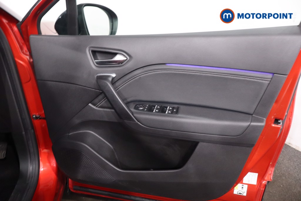 Used Renault Captur 2023 for sale - 77962509: Photo 31