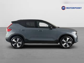 Used Volvo XC40 2023 for sale - 79626095: Photo