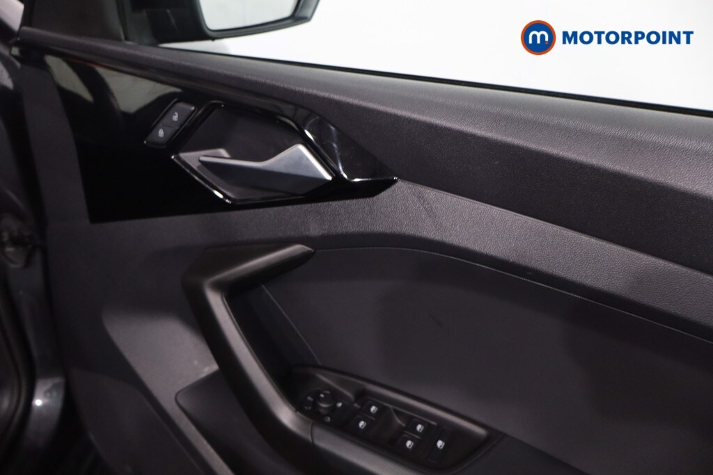 Used Audi A1 for sale - 77364636: Photo 31