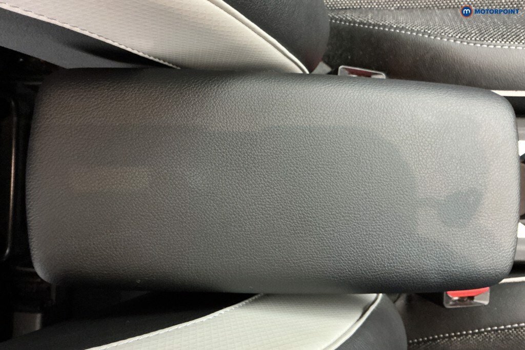 Used Renault Captur 2020 for sale - 77862726: Photo 24