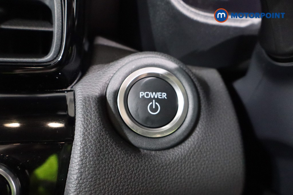 Used Toyota Yaris Cross 2025 for sale - 76181701: Photo 26
