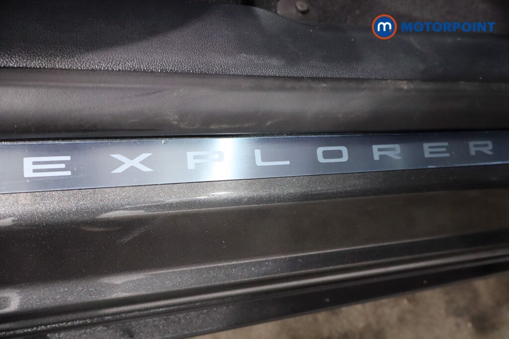 Used Ford Explorer 2025 for sale - 76402802: Photo 30