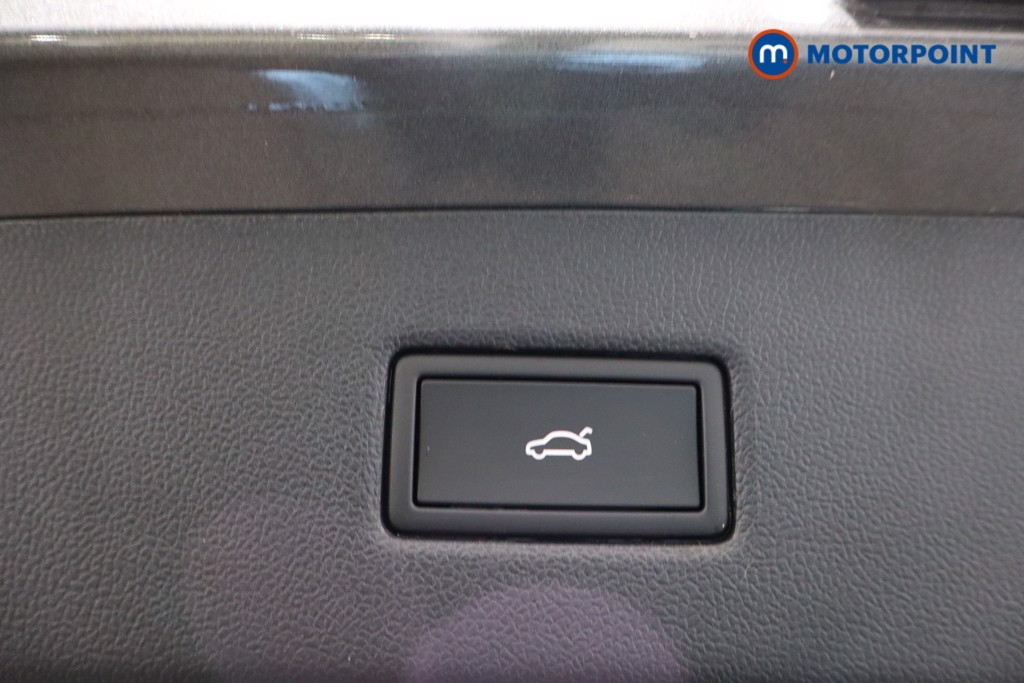 Used Ford Explorer 2025 for sale - 76402802: Photo 46