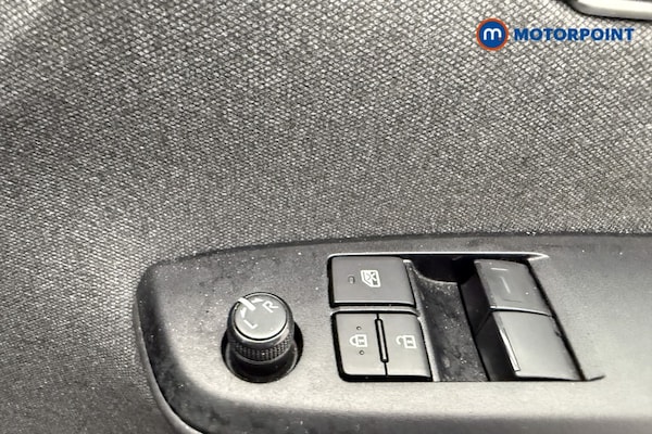 Used Toyota Yaris 2022 for sale - 76263613: Photo 21
