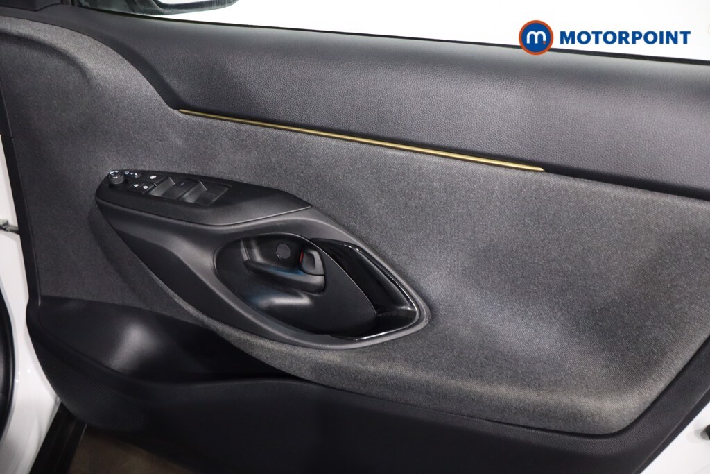 Used Toyota Yaris Cross 2022 for sale - 76831139: Photo 32