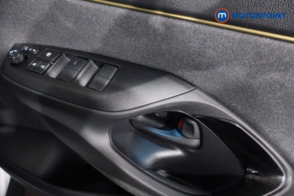 Used Toyota Yaris Cross 2022 for sale - 76831139: Photo 33