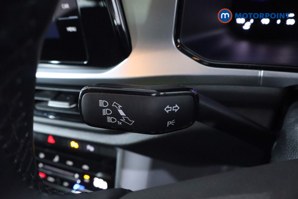 Used Volkswagen T-Roc 2023 for sale - 77830874: Photo 22