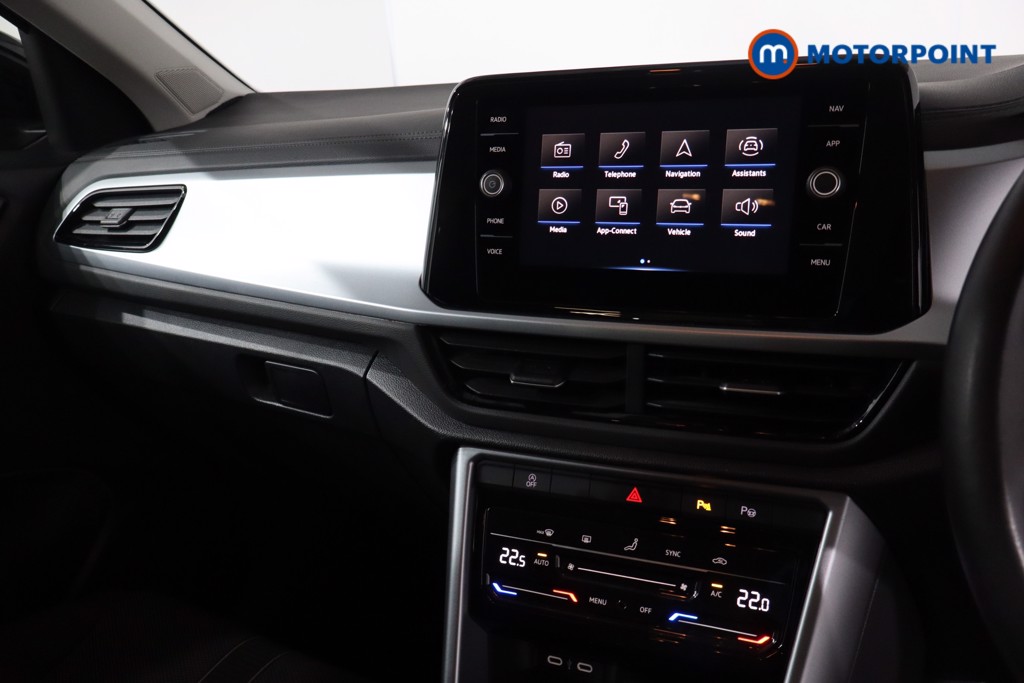 Used Volkswagen T-Roc 2023 for sale - 77830874: Photo 26