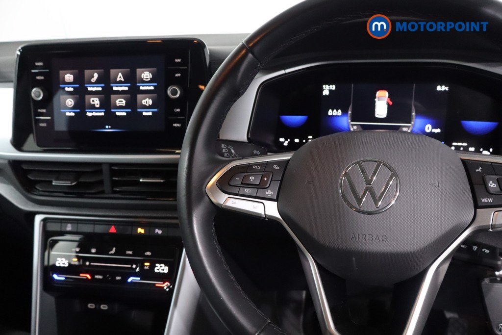 Used Volkswagen T-Roc 2023 for sale - 77830874: Photo 27