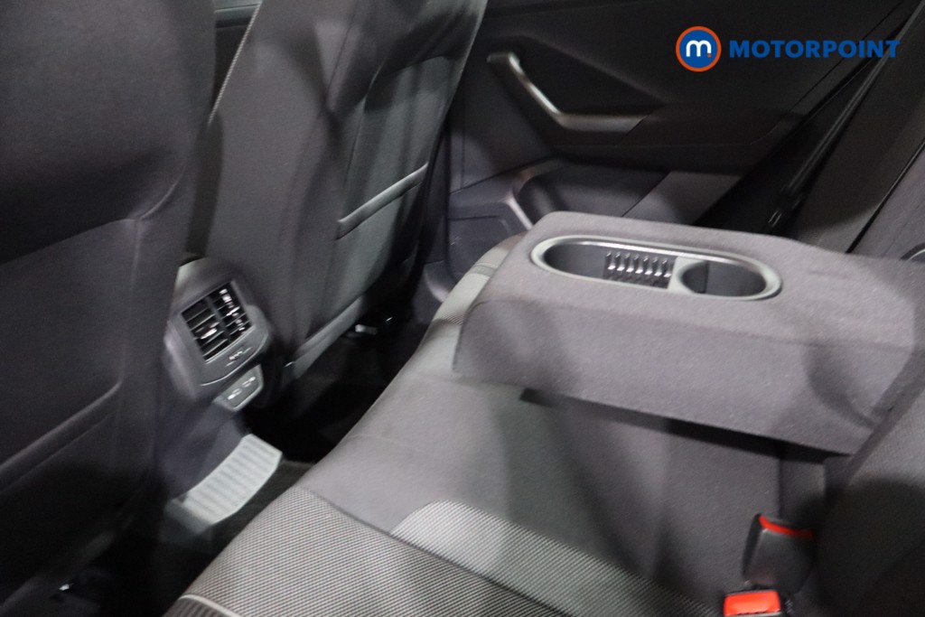 Used Volkswagen T-Roc 2023 for sale - 77830874: Photo 34